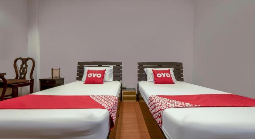 Oyo 1089 Baan Boran Hotel Bangkok Exterior photo